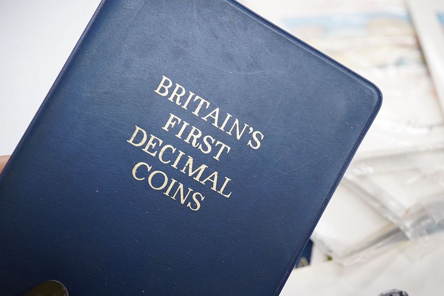 British coins, QEII, including £2 coins, first decimal coins etc, and various modern medals